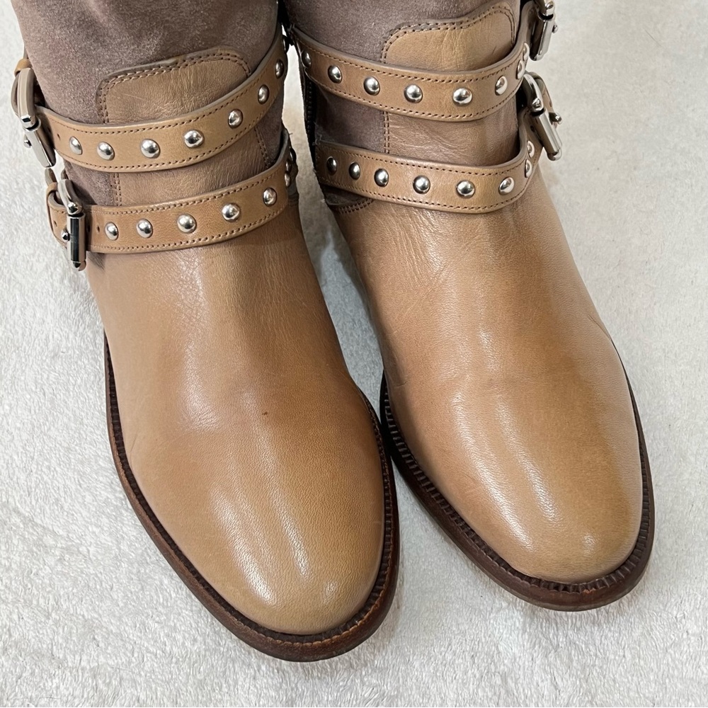 COACH Lilliana Studded Beige Leather Suede Zip Up Ankle Boots Size 6 - Picture 11 of 16